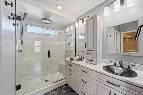 25822 E Archer Dr, Aurora, CO 80018 photo 4