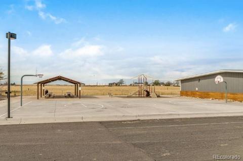 151 Fox St, Bennett, CO 80102 photo 12