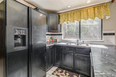 140 S Eagle Cir, Aurora, CO 80012 photo 11
