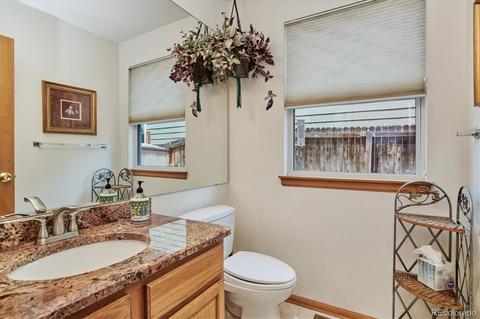 2865 S Deframe Ct, Lakewood, CO 80228 photo 18