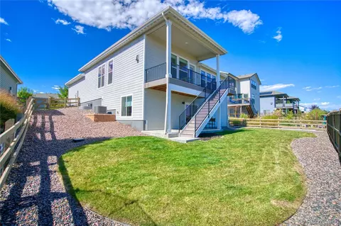 Exterior - 848 Lowrey Ln, Berthoud, CO 80513 photo 4 of 6