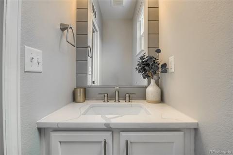 138 N Kellerman St, Aurora, CO 80018 photo 15