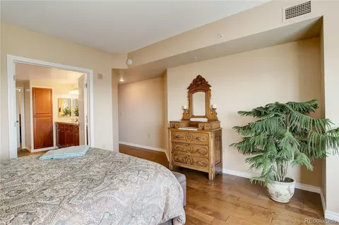 8100 E Union Ave #1502, Denver, CO 80237 photo 24