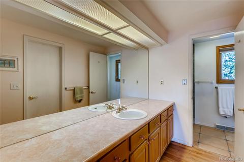8015 E Bethany Pl, Denver, CO 80231 photo 22
