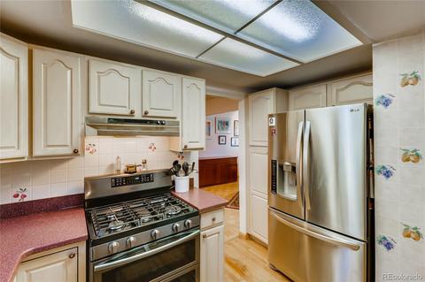 8015 E Bethany Pl, Denver, CO 80231 photo 10