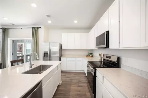 715 Aspen Ave, Bennett, CO 80102 photo 8