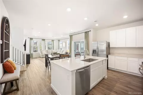 715 Aspen Ave, Bennett, CO 80102 photo 9