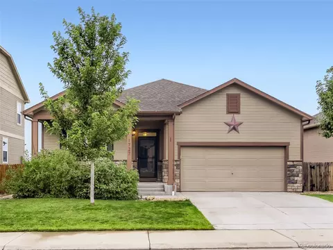 1727 Homestead Dr, Fort Lupton, CO 80621