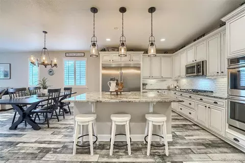 Kitchen - 12608 Eagle River Rd, Longmont, CO 80504 photo 2 of 5