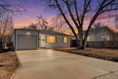 800 Perry St, Denver, CO 80204 photo 2