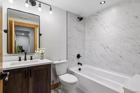 Bath - 14669 S Foxton Rd, Conifer, CO 80433 photo 2 of 2