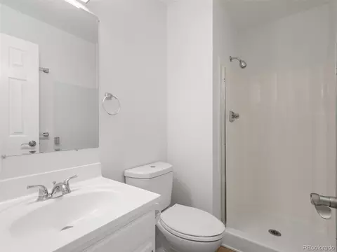 Bath - 4258 Corriente Pl, Boulder, CO 80301 photo 2 of 3