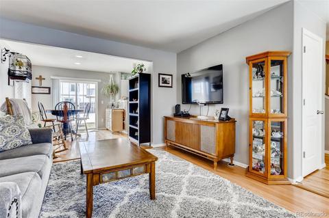 25834 E Maple Dr, Aurora, CO 80018 photo 6