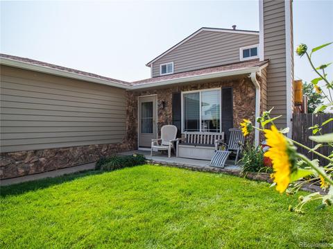 19348 E Batavia Dr, Aurora, CO 80011 photo 2