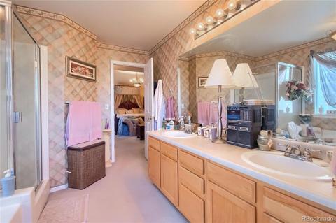 20951 E 40th Ave, Denver, CO 80249 photo 28