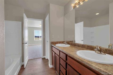 47328 Lilac Ave, Bennett, CO 80102 photo 11