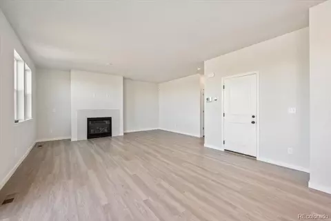 22895 E 47th Ave, Aurora, CO 80019 photo 8
