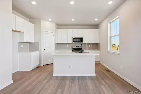 22895 E 47th Ave, Aurora, CO 80019 photo 6