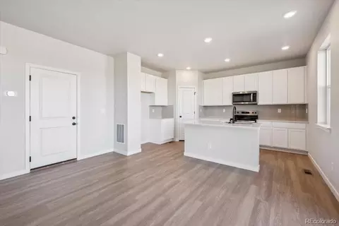 22895 E 47th Ave, Aurora, CO 80019 photo 7