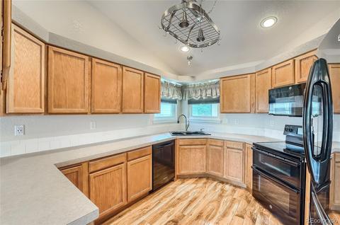 1532 Walnut St, Windsor, CO 80550 photo 8