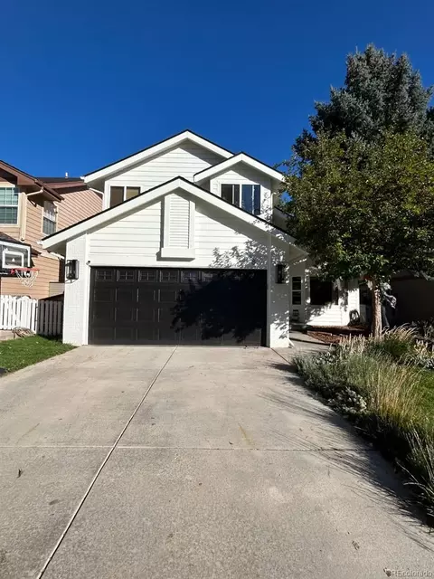 8 Long Spur, Littleton, CO 80127
