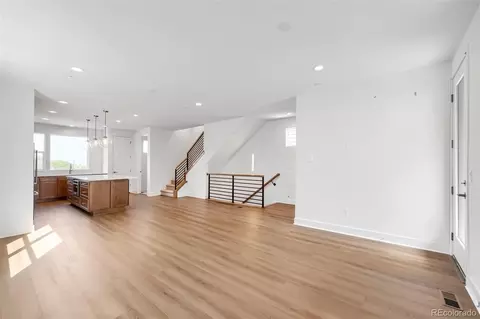 Living - 10991 E Geddes Pl, Centennial, CO 80112 photo 2 of 2