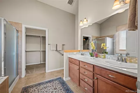Bath - 400 Carter Dr, Lyons, CO 80540 photo 2 of 3