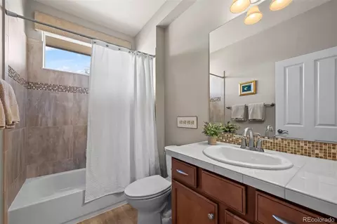 Bath - 400 Carter Dr, Lyons, CO 80540 photo 1 of 3