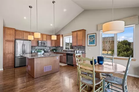 Kitchen - 400 Carter Dr, Lyons, CO 80540 photo 4 of 8