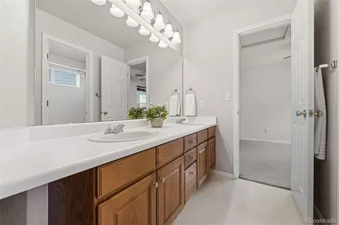 Bath - 2788 E 132nd Cir, Thornton, CO 80241 photo 3 of 5