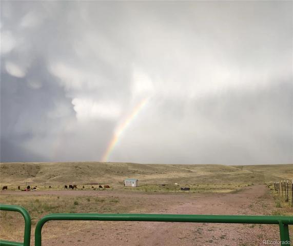 905 Brokenhand Rd, Westcliffe, CO 81252