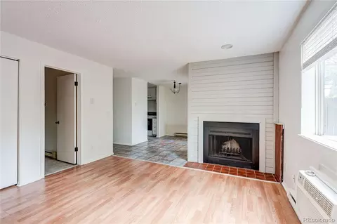 Living - 3065 30th St #1B, Boulder, CO 80301 photo 2 of 3