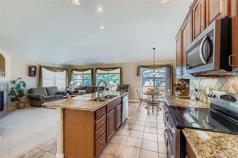 23801 E Whitaker Dr, Aurora, CO 80016 photo 11