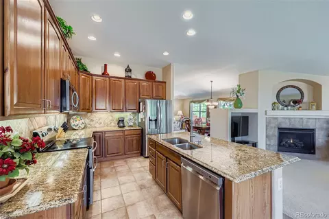 23801 E Whitaker Dr, Aurora, CO 80016 photo 8