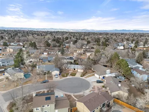 View/Area - 17119 E Kent Dr, Aurora, CO 80013 photo 2 of 4