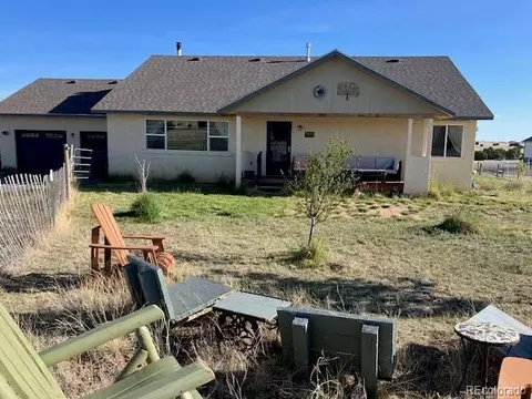 5355 Sunflower Ln, Pueblo, CO 81004