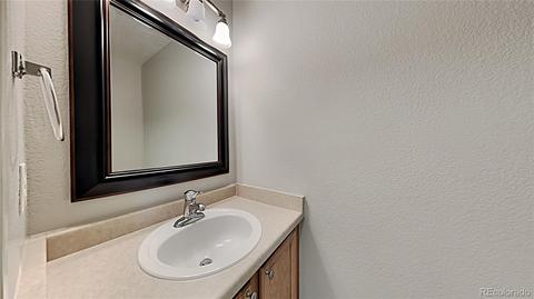 3817 S Kirk Ct, Aurora, CO 80013 photo 11