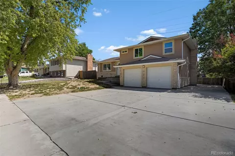 16800 E Bails Pl, Aurora, CO 80017 photo 2