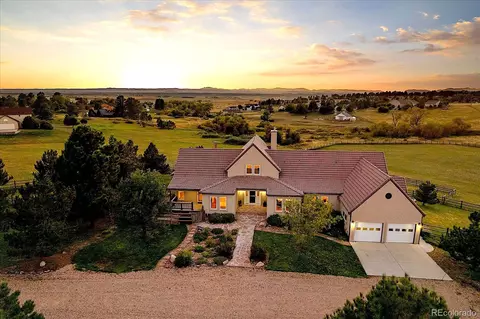 4965 Moonshine Ridge Trl, Parker, CO 80134