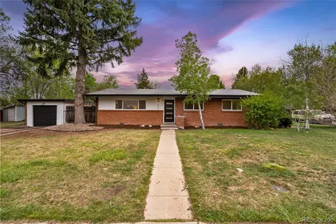 2490 Lewis St, Lakewood, CO 80215