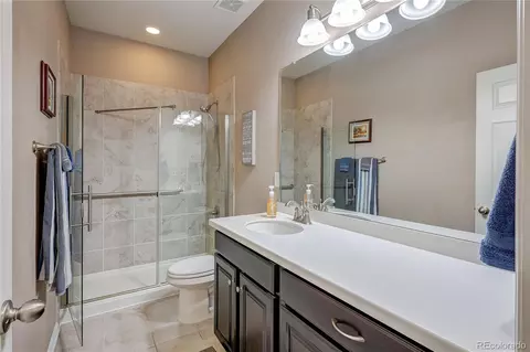 Bath - 25120 E Maple Pl, Aurora, CO 80018 photo 3 of 7
