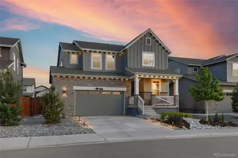 Exterior - 28372 E 7th Ave, Watkins, CO 80137 photo 4 of 10