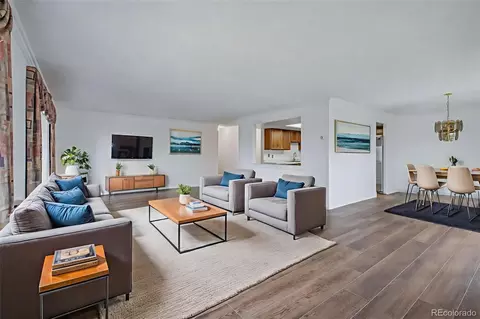 14390 E Marina Dr #302, Aurora, CO 80014