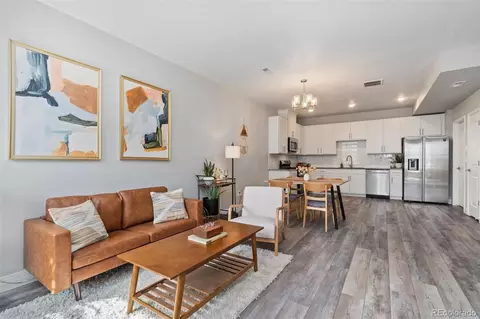 5760 S Algonquian Way #C, Aurora, CO 80016