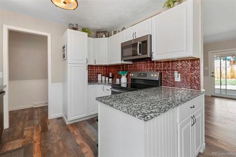 5411 Iris St, Arvada, CO 80002 photo 5