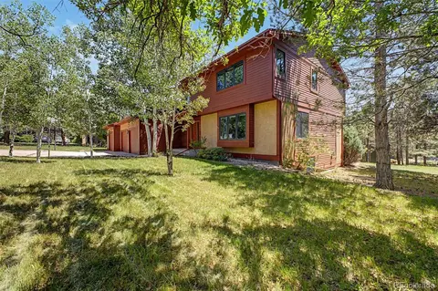 725 Country Dr, Monument, CO 80132