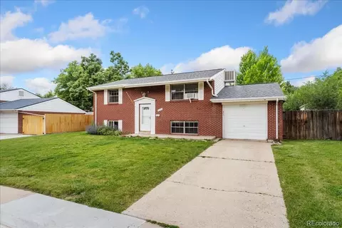 6721 Quay Ct, Arvada, CO 80003