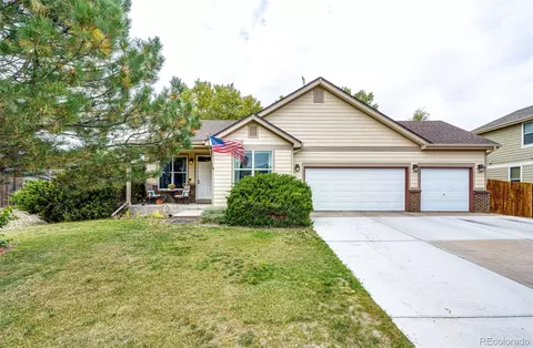 2023 Asoka St, Strasburg, CO 80136