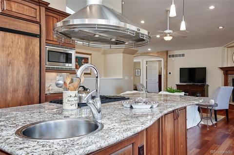 8023 E Oberlin Pl, Denver, CO 80237 photo 18