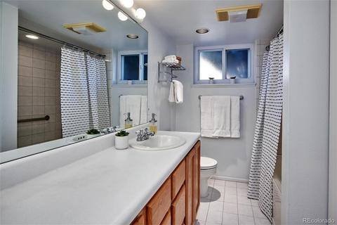 8023 E Oberlin Pl, Denver, CO 80237 photo 33
